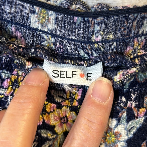 Florwered elastic bottom shirt by SELF❤️E - Picture 3 of 5